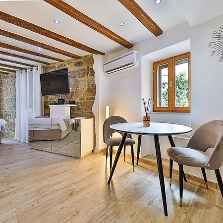 Old Town Pearl * 斯普利特