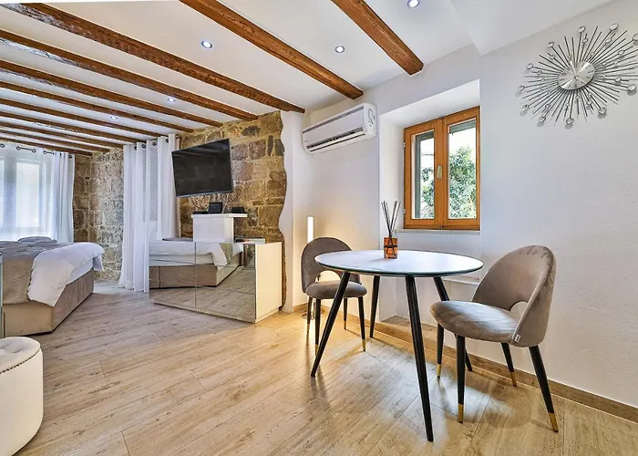 Old Town Pearl * 스플리트